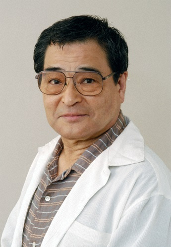 livedoornews's tweet photo. 【訃報】声優の飯塚昭三さん死去 89歳
https://t.co/0i7lCthO36

急性心不全のため15日に死去。飯塚さんは「人造人間キカイダー」のハカイダー役、「秘密戦隊ゴレンジャー」の鉄人仮面テムジン将軍役など、悪の怪人やボスを長年にわたり演じ「50年間も地球征服を企てた男」と呼ばれた。 https://t.co/tjstENiGtX