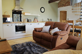 Country Hideaways tweet media