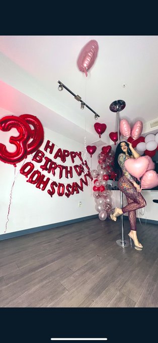 I&rsquo;m not getting old 💖 I&rsquo;m getting better. #thankyou #Iloveyouall #bestbirthday https://t.co/bbIsHO2A3R<a href="/tag/thankyou"class="tags">#thankyou</a><a href="/tag/iloveyouall"class="tags"><span>#iloveyouall</span></a><a href="/tag/bestbirthday"class="tags"><span>#bestbirthday</span></a>