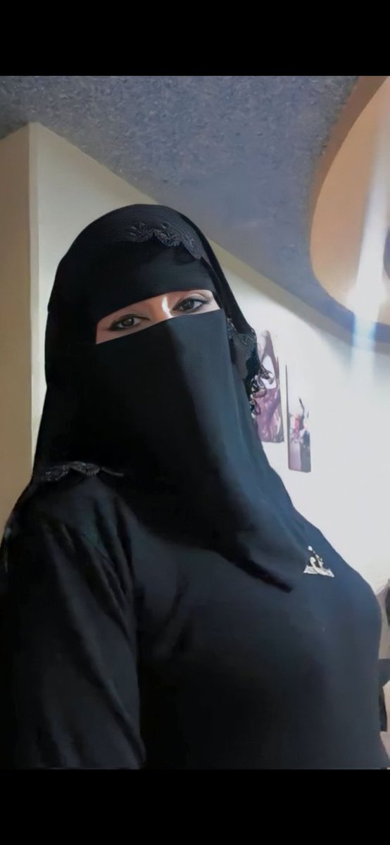 صباح الخير عليكم اخواتى . صباح ملئ بالحب و الطاقة و الإيجابية 🌹🌹🌹