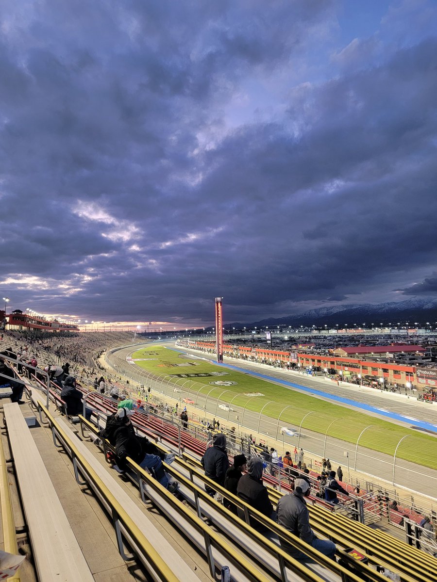 J_Loomis48's tweet photo. Thank you for the memories, @AutoClubSpdwy. Excited (and honestly, a little worried) to see what the future holds.
 I know business is business but, please don't leave us behind @NASCAR. Thousands of us SoCalifornians love this sport and would hate to see y'all leave entirely... https://t.co/59t20xSKPt