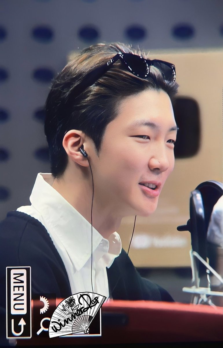 winner2rap's tweet photo. 230223 Heize's Volume Up Previews

Hoony × KBS 891 Heize's Volume Up💕
@official_hoony_  

#HOONY_KBSHeizeVolume 
#LEESEUNGHOON #이승훈 #HOONY #승훈 #Arudaum #WINNER #위너 
#Winner2rap #HKIC https://t.co/2xuO2kWPOH