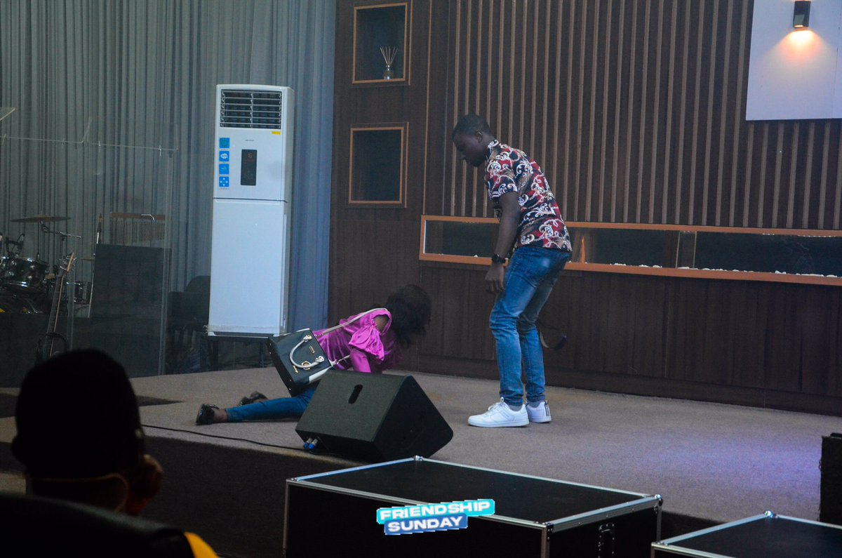 TheHimprinted's tweet photo. Vivian and Femi! 💔

Did you attend service in church @newrealitycc on Sunday?!
Then you know what these four slides mean? 
Share what blessed you during the ministration 👇🏽 https://t.co/0EA9ZhIKiM