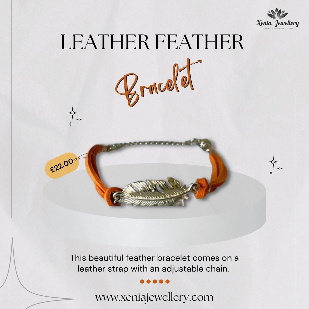 This beautiful feather bracelet comes on a leather strap with an adjustable chain. These are available in a variety of colors.
#xeniajewellery #bracelets #ukjewellery