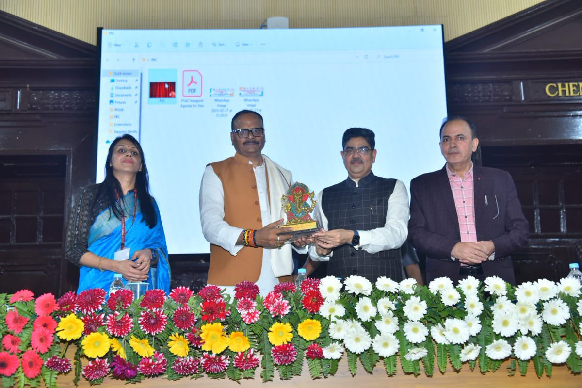 University of Lucknow tweet media