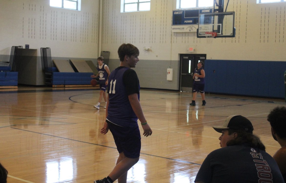 11 days until the basketball team in the world takes the court!!! #RR4L🟣 <a href="/carterstidham_/">Carter Stidham</a>