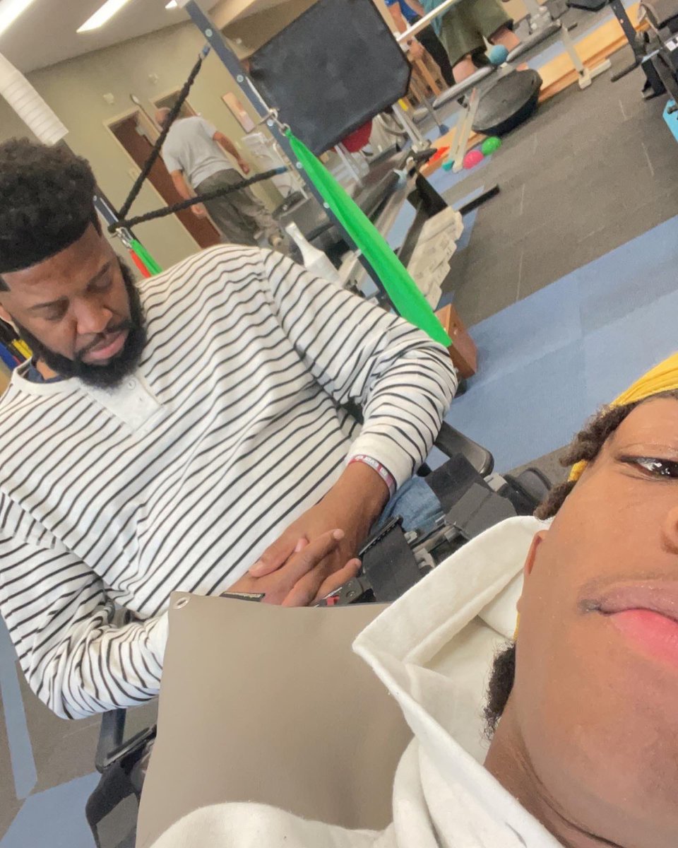 _jordanpointer4's tweet image. Happy More Life Coach💪🏾 @Vontourick