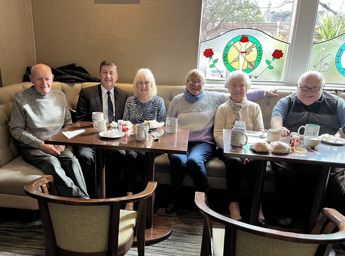 Douglas Alexander tweet media