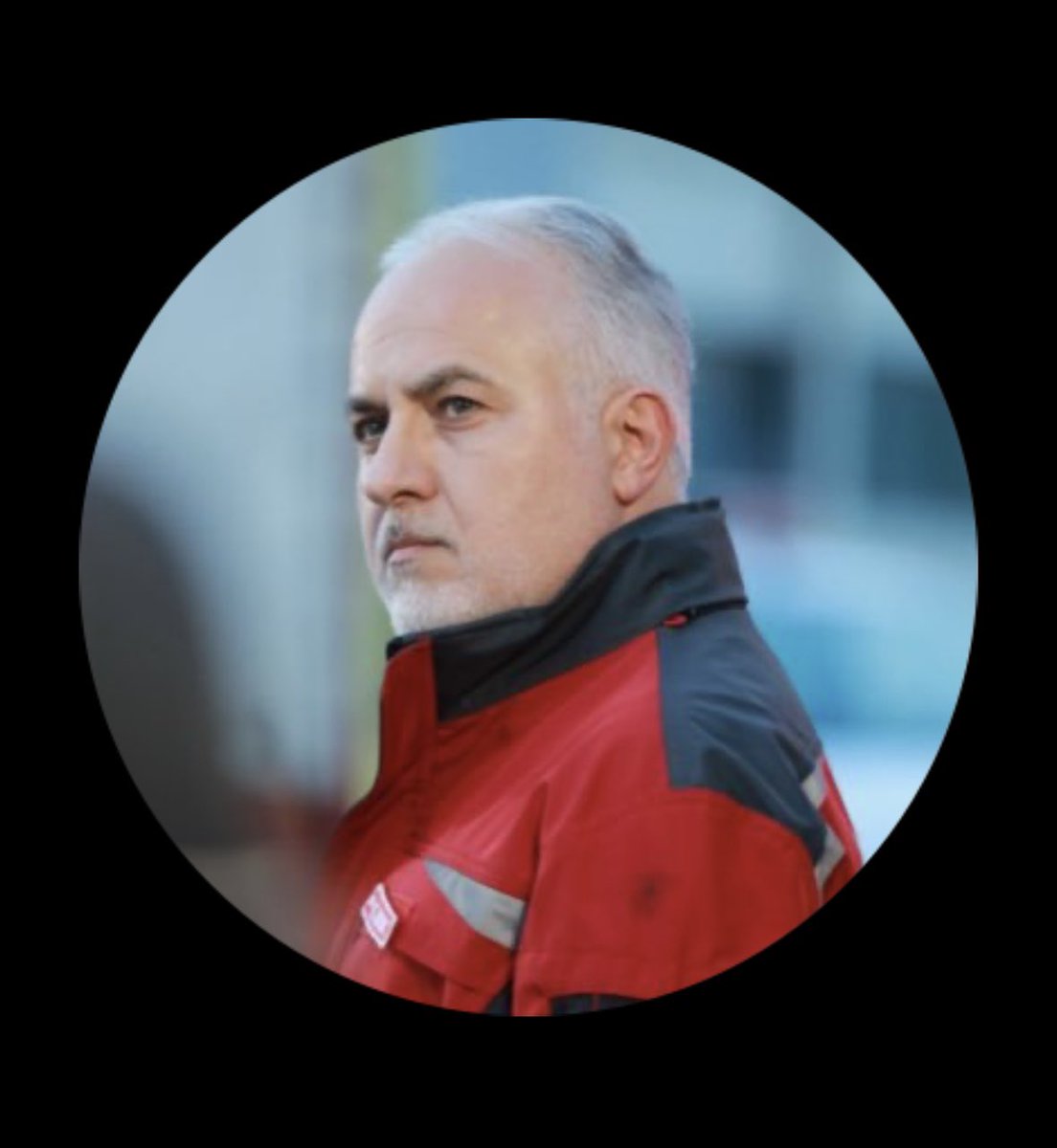 Allah aşkına <a href="/drkerem/">Kerem Kınık</a>
Diyeceğin bir çift laf,
İştirakimiz Kızılay Tekstil Devlete yük olmadan Devletin yükünü alarak çadır üretmektedir.ihtiyaç dahilinde de maliyetine STK lara vermektedir diyeceksin ne Uzatıyorsun ya,,,
Sizin gibiler Cumhurbaşkanımız <a href="/RTErdogan/">Recep Tayyip Erdoğan</a> a zarar veriyor