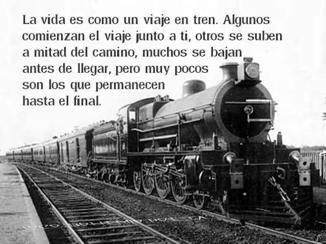 codelogman's tweet photo. El #éxito es como un #tren, todos los días pasa, pero si no te subes tú, se subirá otro. https://t.co/rkKVuEmaIs