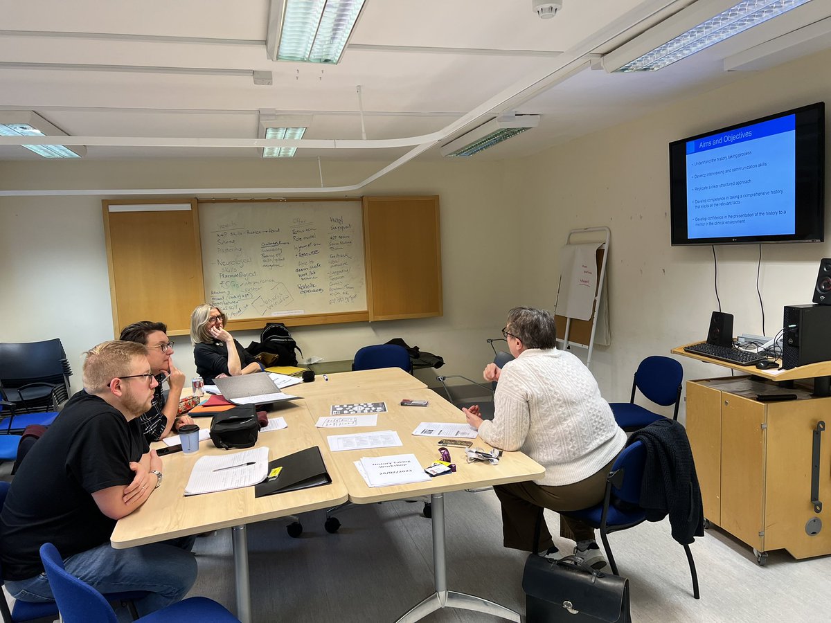 edbaker_ed's tweet photo. Day 1 of our Foundation programme in Advanced Clinical Practice @TeamKingsED for our new tACPs. A great morning of introductions and now straight into a History Taking workshop. @Janietip @lorrielawton https://t.co/SFXO1OL10L