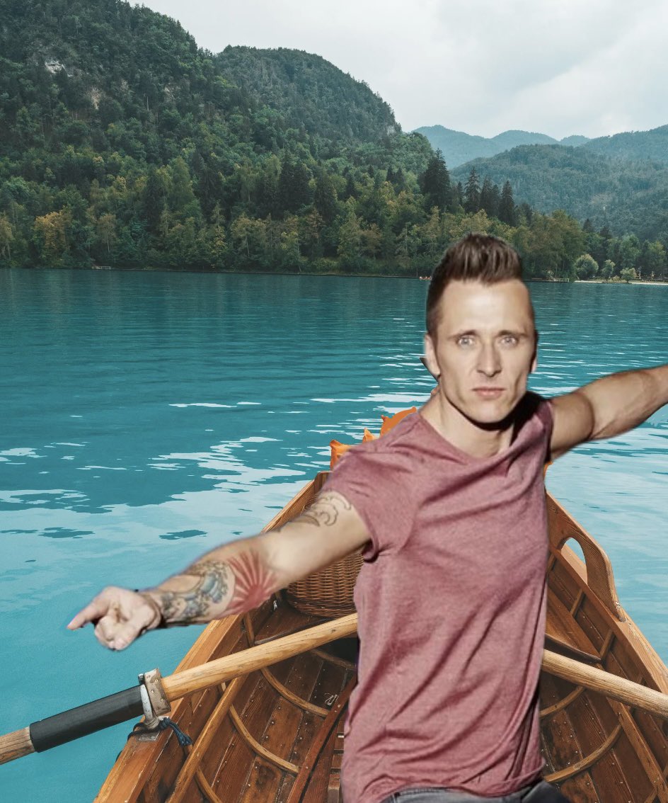 I had a dream that <a href="/RitchieNeville/">Ritchie Neville</a> and I went rowing on a big blue lake.
We were the only people around and although I have no idea where; it was so beautifully relaxing. 
Need to find that lake. 🏝️❤️
#DreamsAreWeird