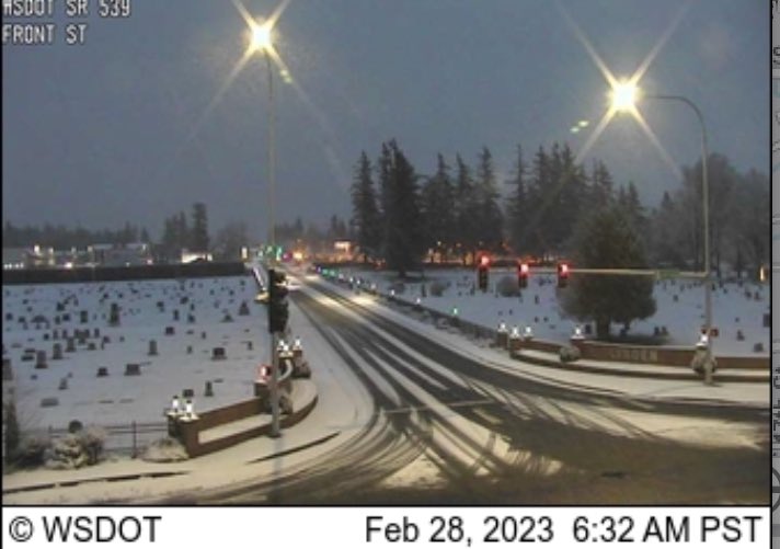 wsdot_north's tweet image. Here’s a look at the roads where we see #WhatcomCounty roads w a mix of snow and slush along I-5 and SR 539. #SkagitCounty looks to have missed much of the mix, but snow returns as you reach the #Stanwood area. Check conditions before you head out at your origin &amp;amp; destination.