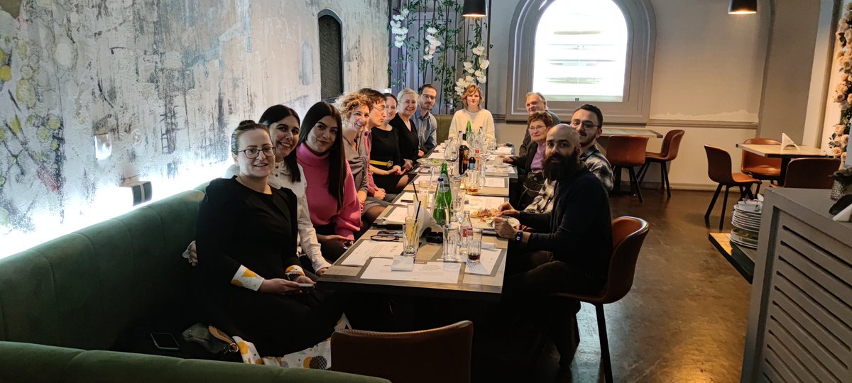 unsmedchemlab's tweet photo. We just attended a great lecture on #heterocycles held by our esteemed guest from @OpsenicaLab, Prof. Igor Opsenica.
It's a well-known fact that science talk makes you hungry, so our dear friends and colleagues from @OpsenicaLab later joined us for a lunch.
#synthesis #chemistry https://t.co/BhGOCKaCvO