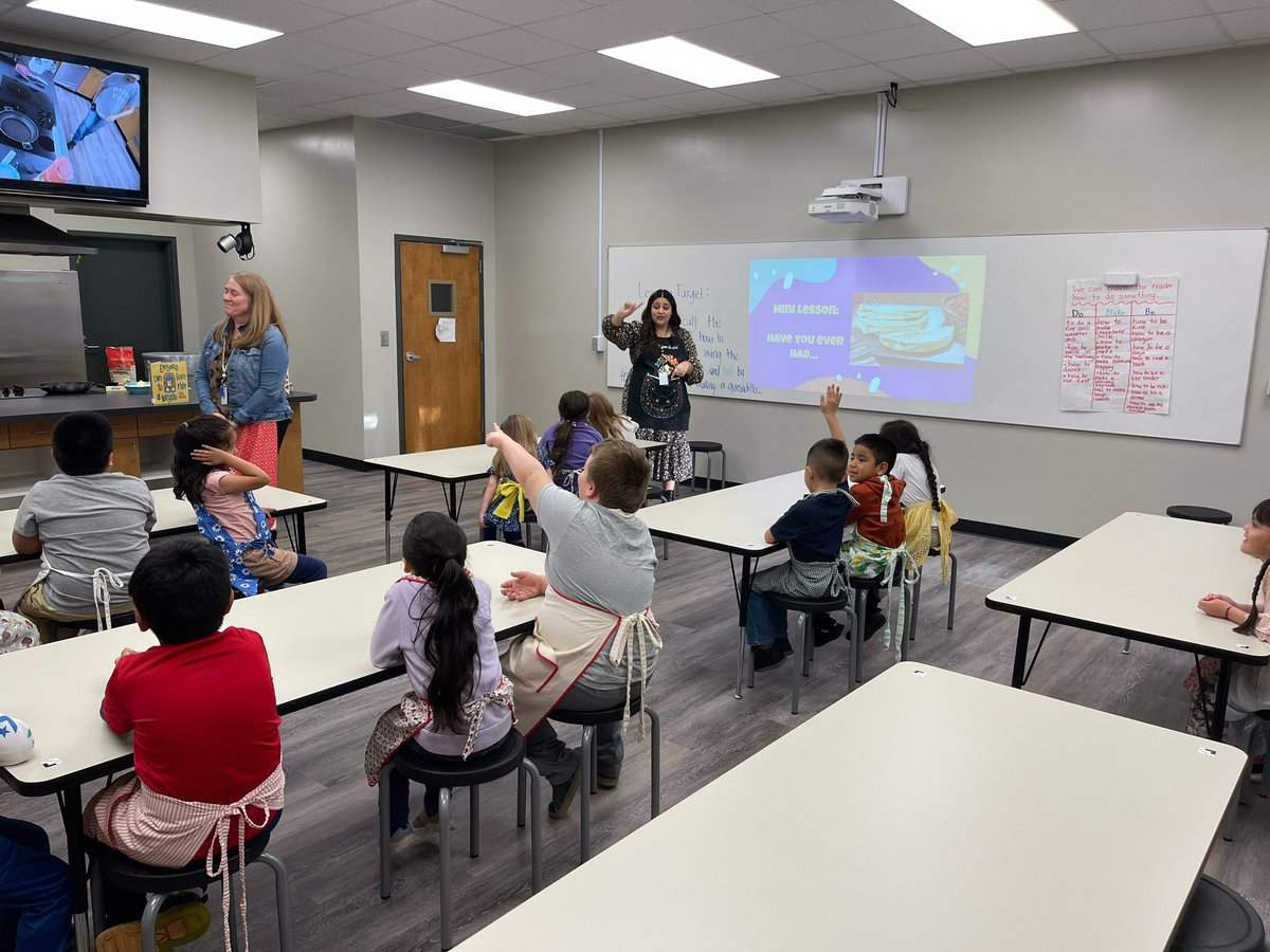 HallCo ESOL tweet media