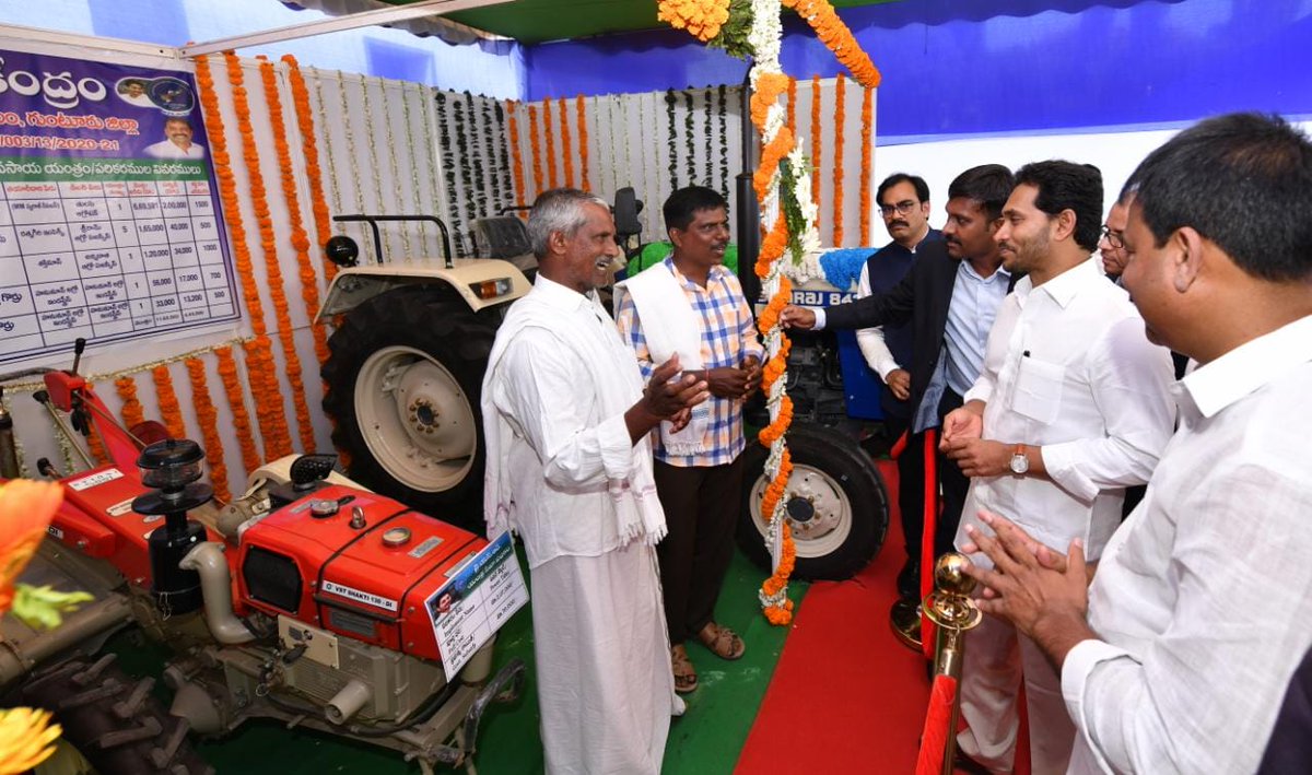 ap_agriculture's tweet photo. 2/2 and  released Input subsidy of Rabi 2022 for an amount Rs. 76.99 crs to 91,237 Agril &amp; Horticulture farmers who lost their crops due to Mandous cyclone during December 2022 at Tenali, Guntur dist. https://t.co/pqKt9RxT9y