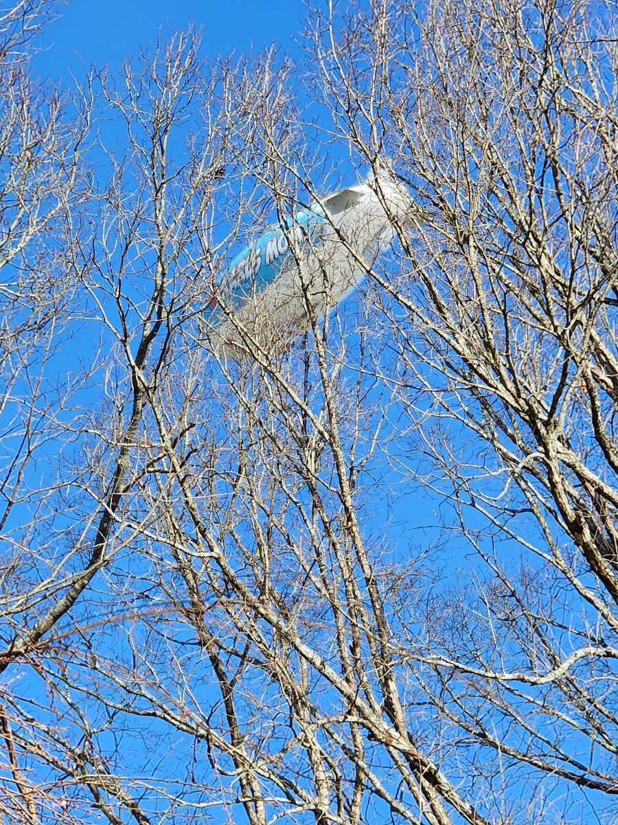 KyberAlchemist's tweet photo. @MrBeast please tell me that you are filming from the #MrBeastBlimp I just saw https://t.co/KY2PudrRtT