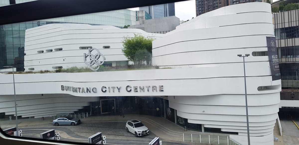 LoshadSpaceport's tweet image. TIL I can reach #Lalaport from #PavilionKL just by using the green #monorail line

#kualalumpur #visitmalaysia #pudu #malaysia #photography