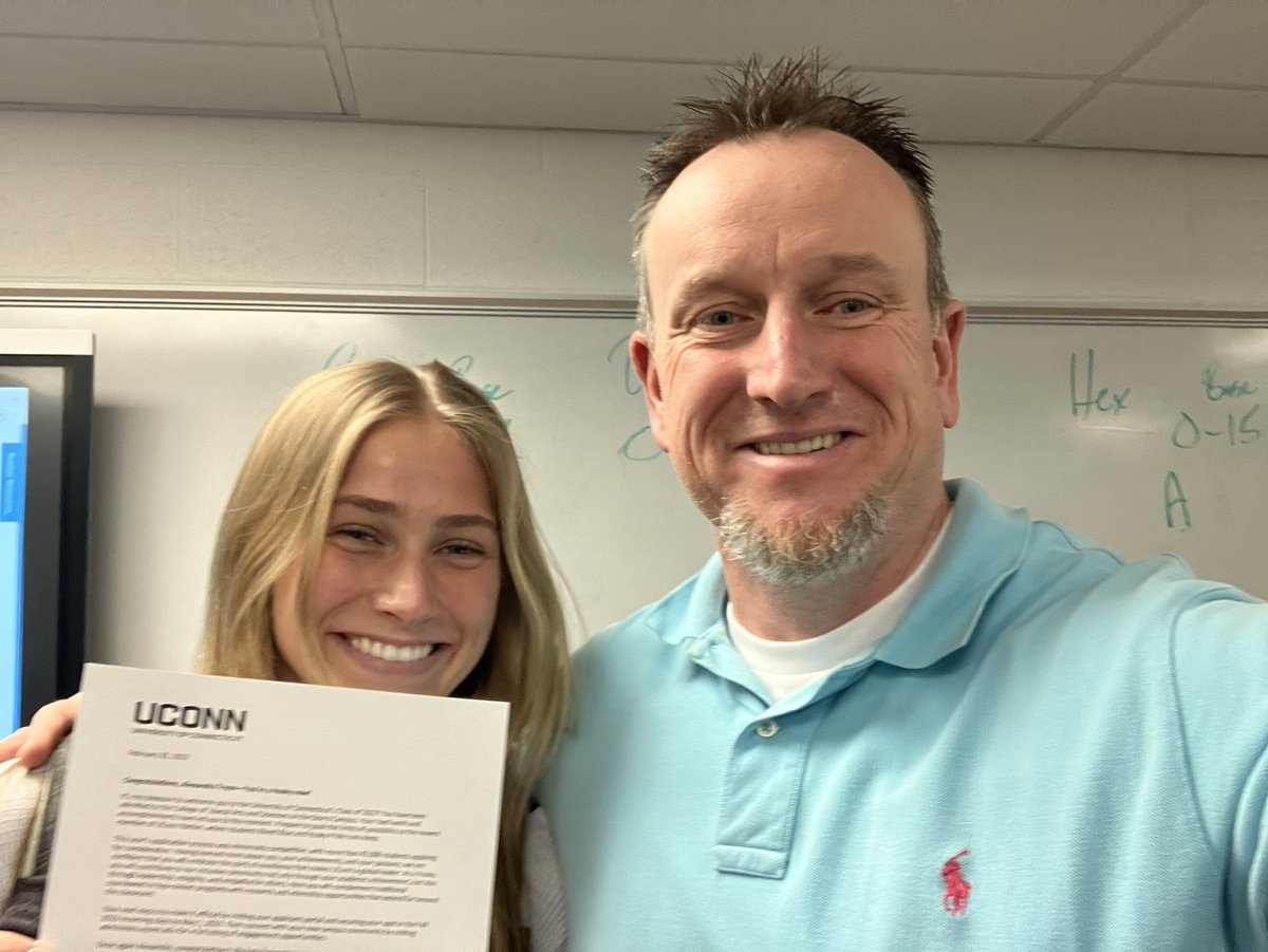 StarkVilleLearn's tweet photo. Congrats to the great Ali Tryon on her acceptance to University of Connecticut! @UConn had Ali in multiple classes just an awesome student and person. #trU2U https://t.co/IdxViZUsz5