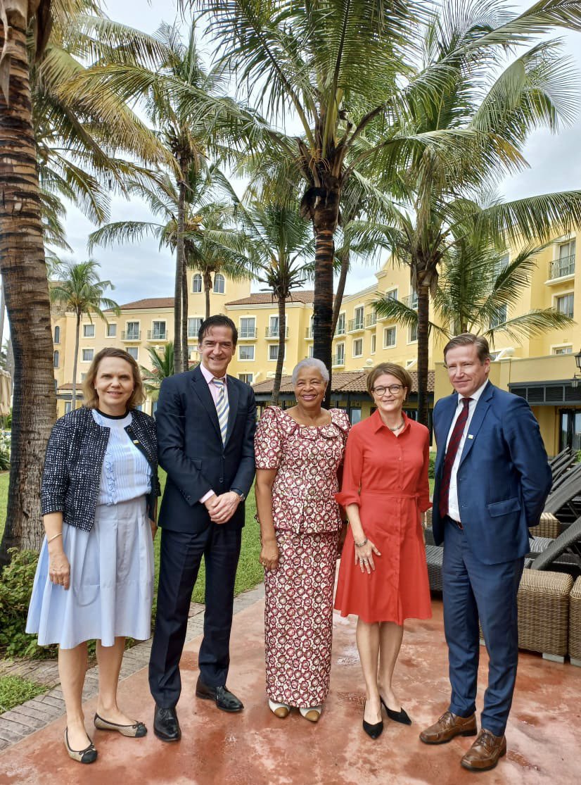 This week, the Finnish MFA’s ⁦<a href="/Ulkoministerio/">MFA Finland 🇫🇮</a>⁩ regional meeting for #Africa here in #Maputo. We kicked off with an excellent meeting with Madam Graça Machel - lots of food for thought! ⁦@SofieFromE⁩ ⁦<a href="/sauerka/">Kai Sauer</a>⁩ ⁦<a href="/HellmanPasi/">Pasi Hellman</a>⁩