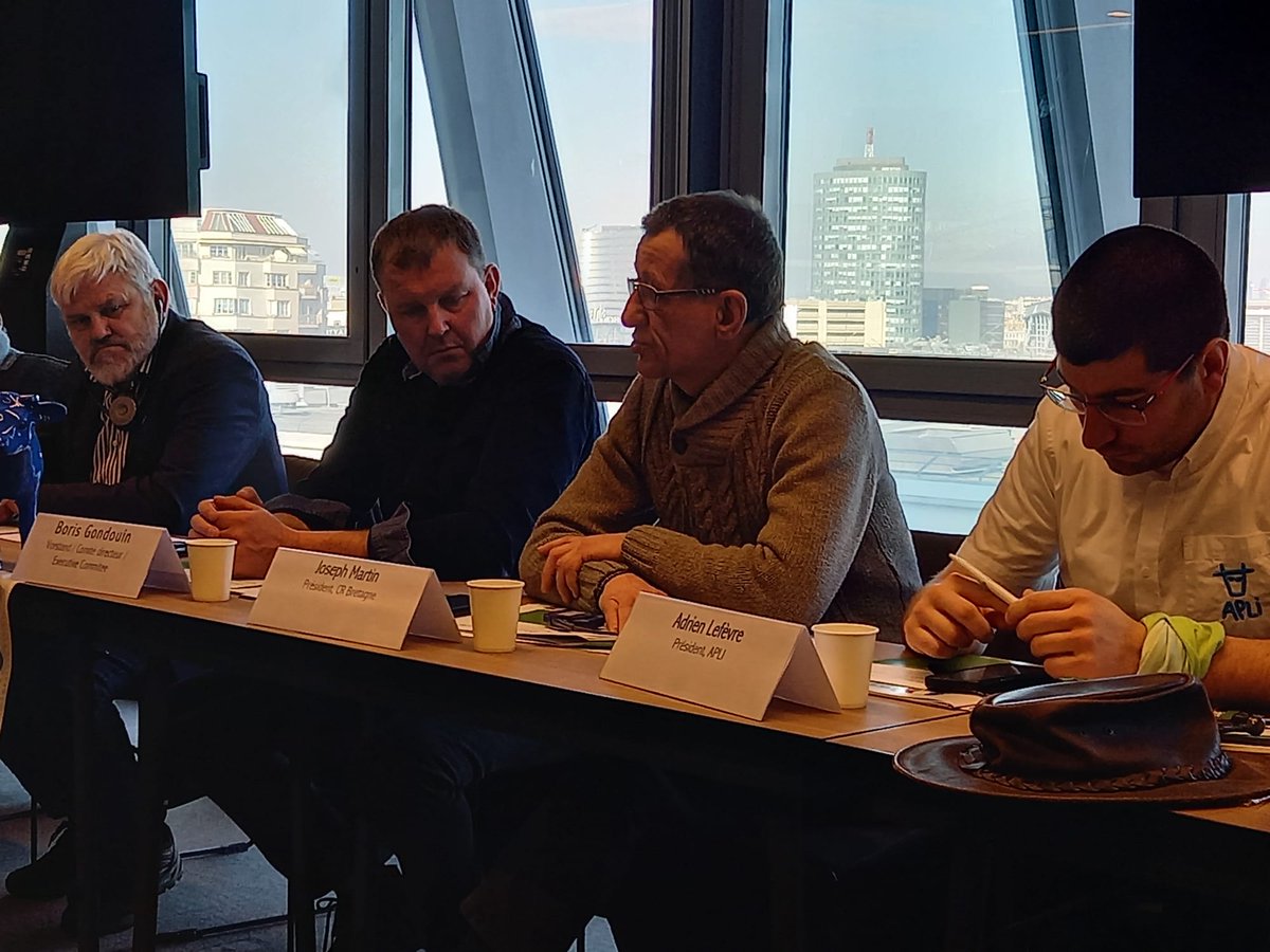 #SIA2023 
"Il est essentiel de renforcer le rôle des OP transversales" rappelle <a href="/JosephMartinj35/">MARTIN Joseph</a> lors de la conférence de presse avec l'EMB et l'<a href="/apli_fr/">APLI 🇫🇷</a>