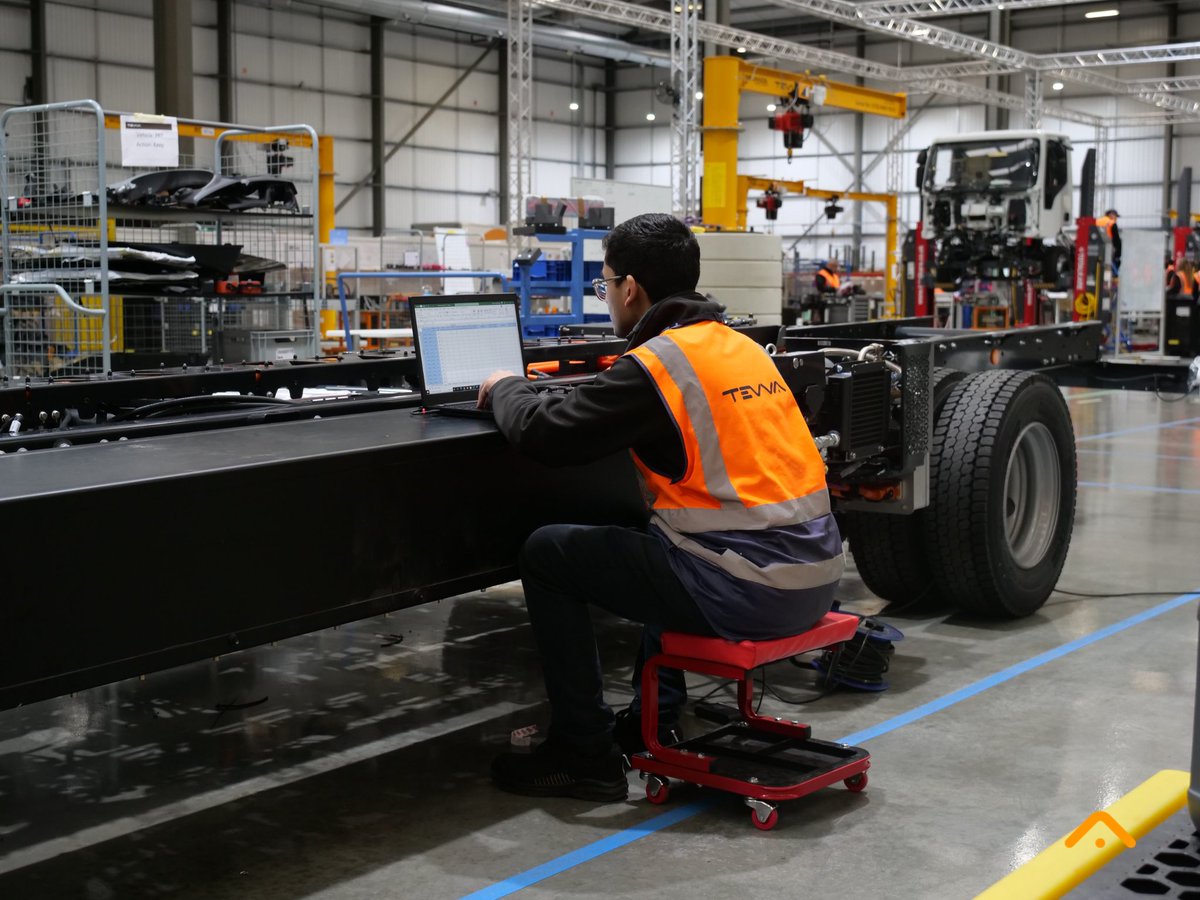 Tevva's partnered with <a href="/ecobatresources/">Ecobat Resources UK</a>  to manage its lithium-ion batteries' full lifecycle, with a 12-month pilot phase &amp; possible expansion. CEO <a href="/asherbennett/">Asher Bennett</a>  emphasizes sustainability and customer service. 

tevva.com/en/articles/Te…  

#Tevva #Ecobat #Sustainability