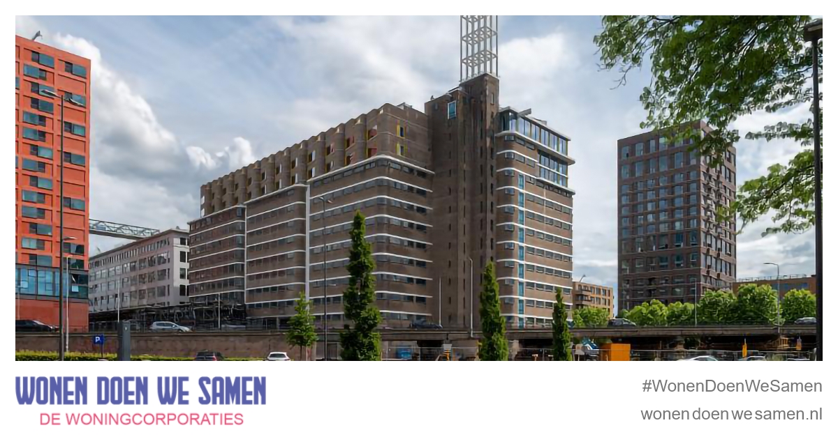PVanhulten's tweet photo. Optoppen is een van de opties die we hebben om meer te bouwen binnen de beperkte ruimte in ons land. In Eindhoven pasten ze deze bouwmethode toe op een rijksmonument. Benieuwd? Lees verder!  
https://t.co/gZmi2eaGFP 
#WonenDoenWeSamen https://t.co/3pxwIKbjYx