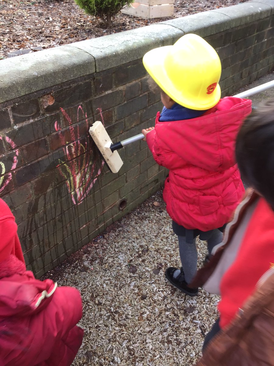 BlakerMrs's tweet photo. Before half term the children developed their gross motor skills by putting out fires using broomsticks. It was great to see the children problem solve whilst filling up the watering cans with the different containers. @NorthManorAcad @VicAcademies https://t.co/Km8kcnYJXn