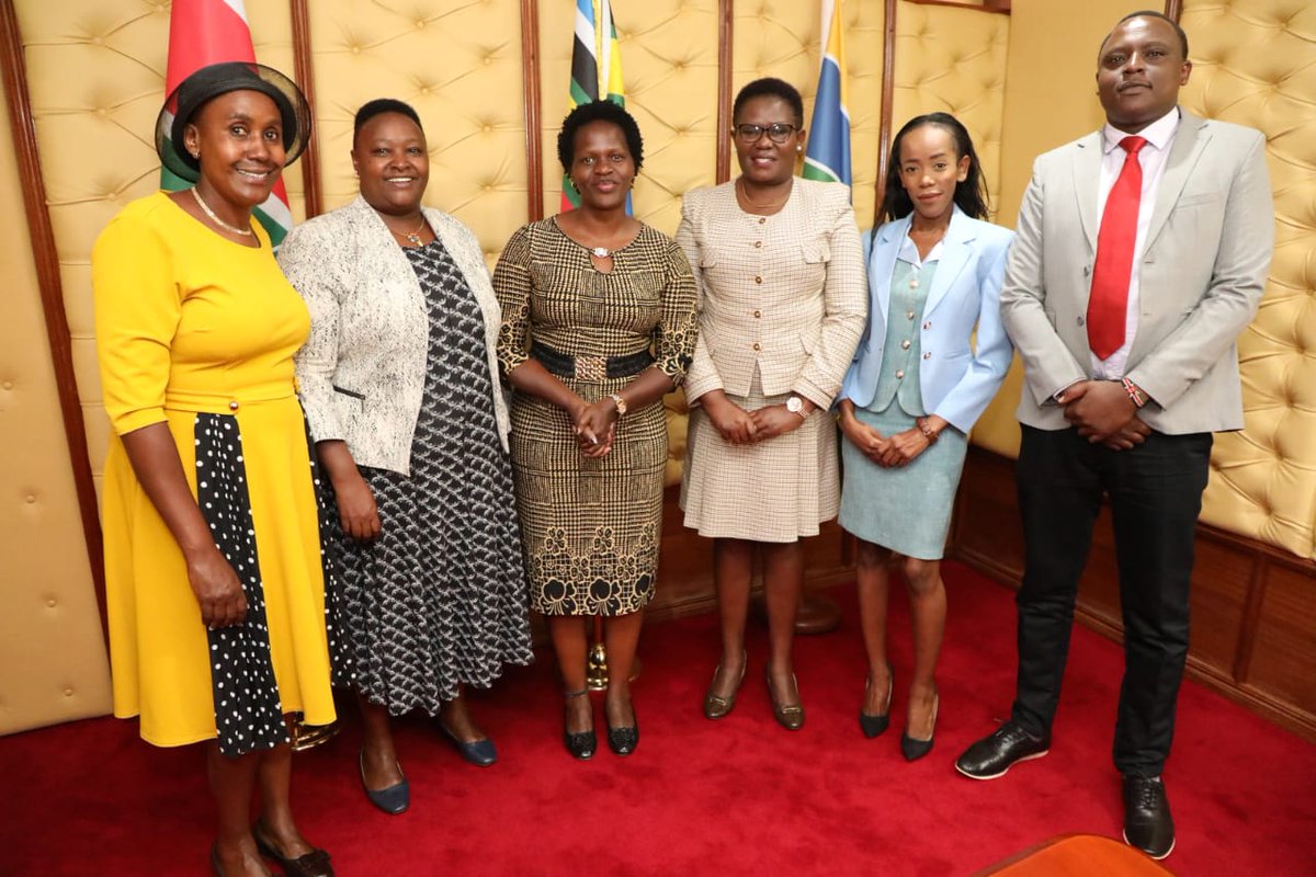 Today all the 24 Nominated Hon. Members of the County Assembly of Meru met H.E. The Governor of Meru to deliberate on their engagement in developing Meru.