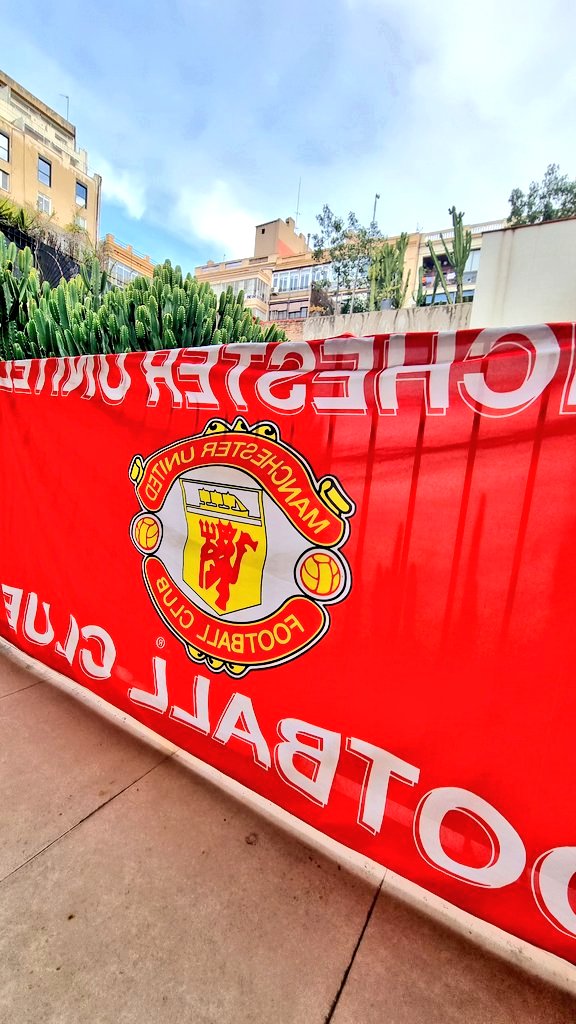 NeilMeehan_'s tweet photo. Photo taken before Wembley + block 109 during game (plus Barcelona A). This flag was lost during #CarabaoCupFinal trophy presentation. Pls get in touch if you've seen it. Cheers. #MUFC https://t.co/GCX6q39BYE