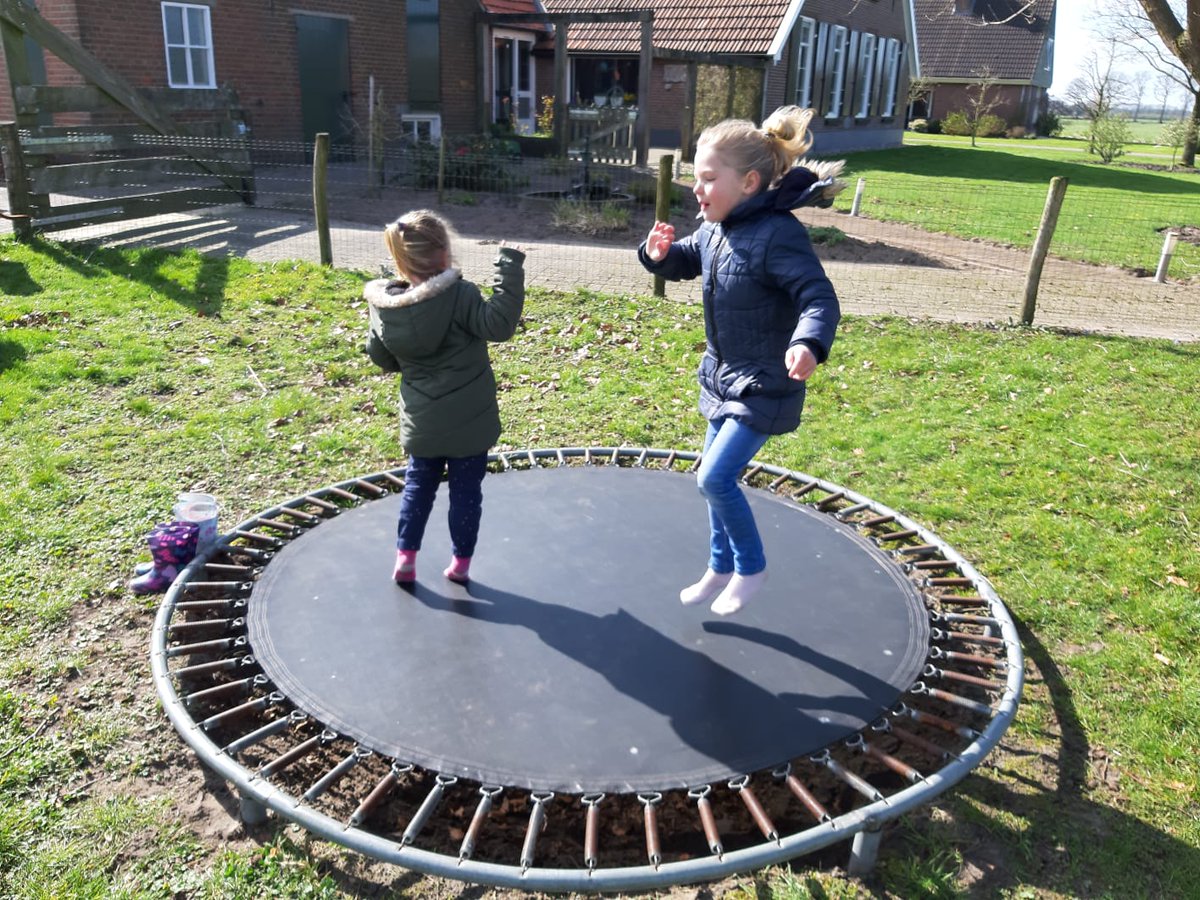 Op 6-3 organiseren wij samen met <a href="/Stimuland_nl/">Stimuland_nl</a>,
<a href="/LTONoord/">LTO Noord</a>, <a href="/DBGAJK/">GAJK</a> en <a href="/platform_NLG/">Platform Natuurinclusieve landbouw Gelderland</a>
 het #Gelders #verkiezingsdebat ‘Vitaal Platteland’

Het aantal bezoekers is beperkt. Meld je snel aan via: ltonoord.nl/debatgelderland

Zie voor meer informatie: pjgelderland.nl/events/gelders…