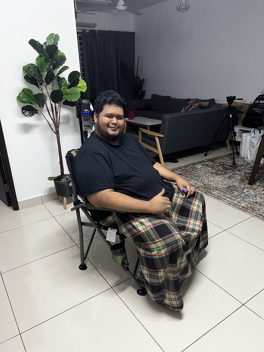 aimansalim_'s tweet photo. Editkan https://t.co/By8opVdMSE