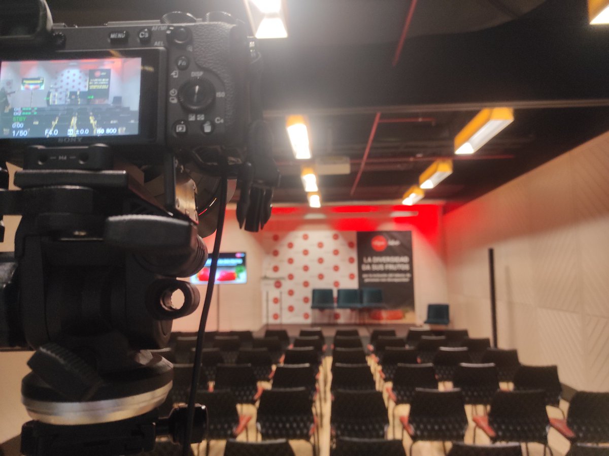 FUN_INTEGRA's tweet photo. #IntegraTalento ⌛ En unos minutos presentaremos las conclusiones del último estudio que hemos realizado desde Fundación Integra sobre #empleo y #discapacidad, en el marco de la jornada “La diversidad da sus frutos” https://t.co/j57F8vgsbl