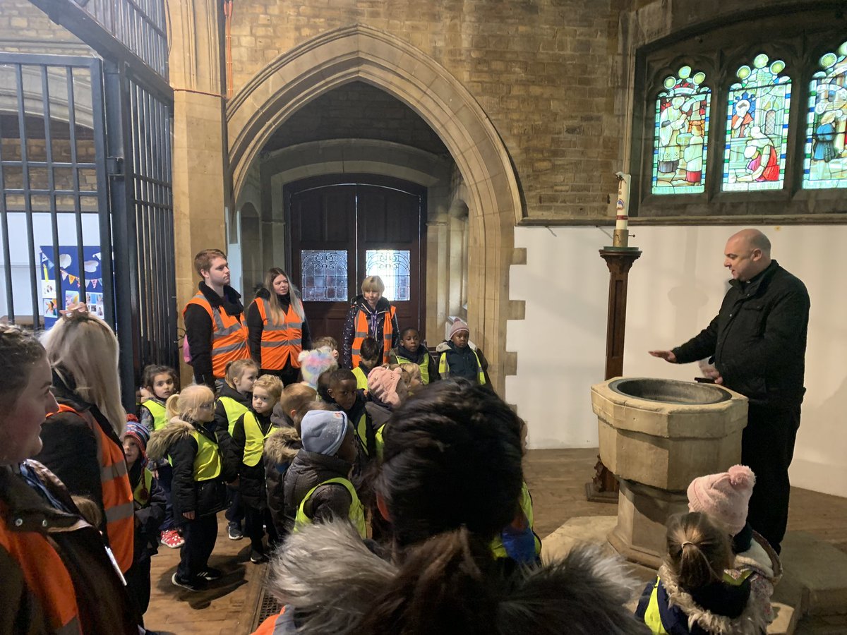 Our Reception Rosen class had a wonderful learning experience at St Mary’s Church this morning.