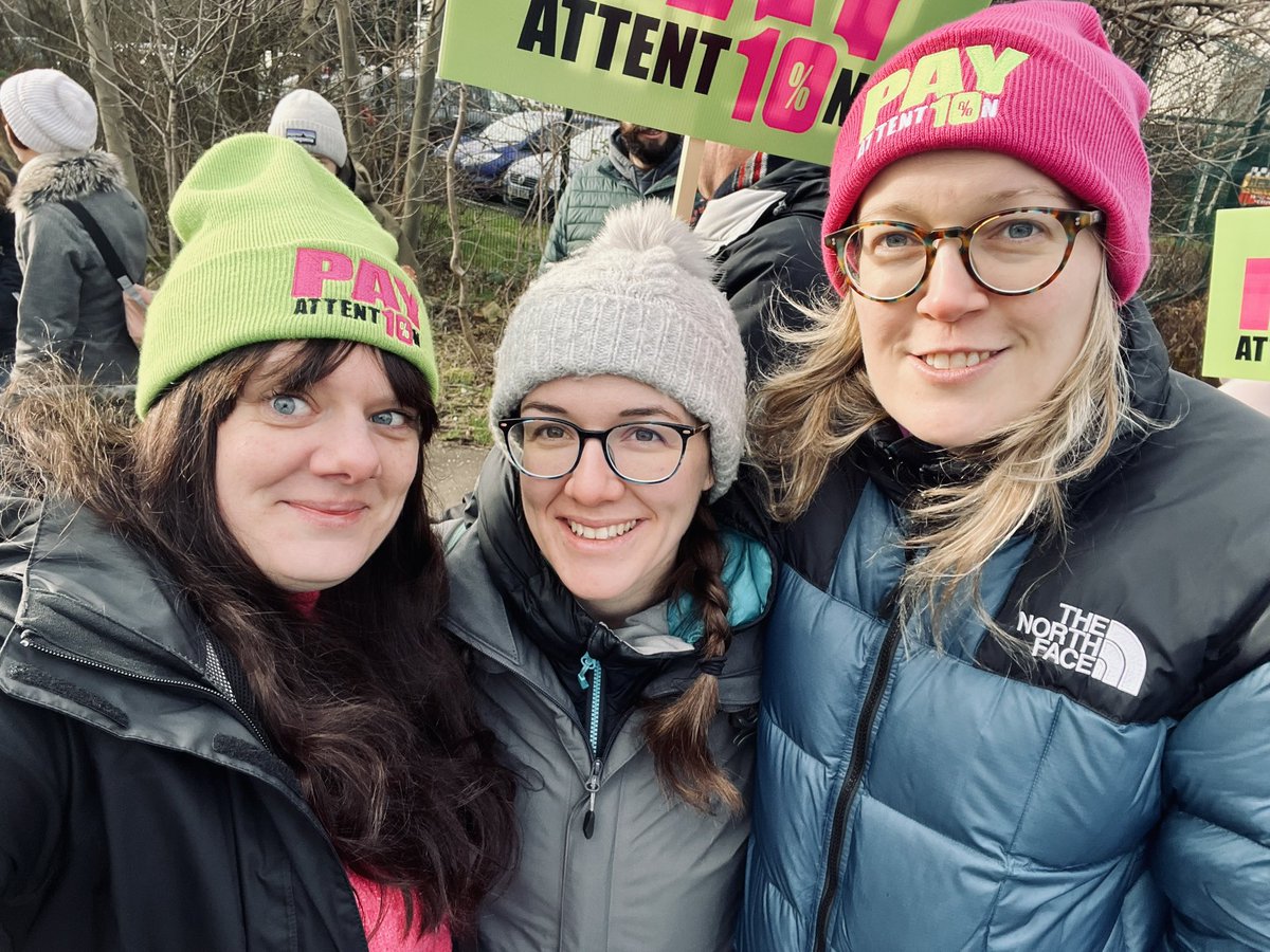 Ròs Hunter tweet media