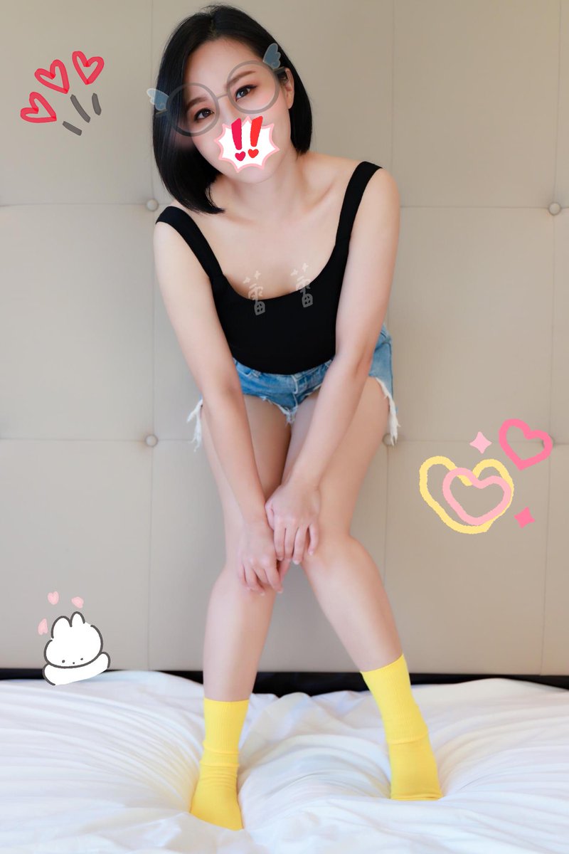 Dada73518's tweet photo. 這
樣
穿
襪
子
好
像
也
不
錯
🤩

#今天一樣可以預約

#嘉義  #西區 #愛愛 #做愛  #情侶 #按摩推油 
#按摩spa #spa #私密调理 #大胸 #嘉義單男 #嘉義單女 #嘉義個工 #付費約 #約會 #單男需付 https://t.co/AN5FgdlK7X