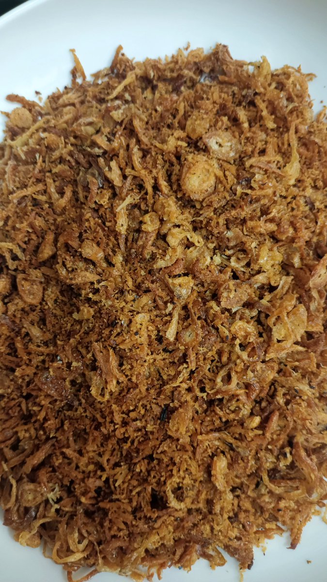 RESEP TIDAK RAHASIA:

"bawang goreng serundeng warpopski"

- bawang merah
- kelapa parut
- cabe merah keriting
- garam
- gula
- ikan teri tumbuk (bubuk)