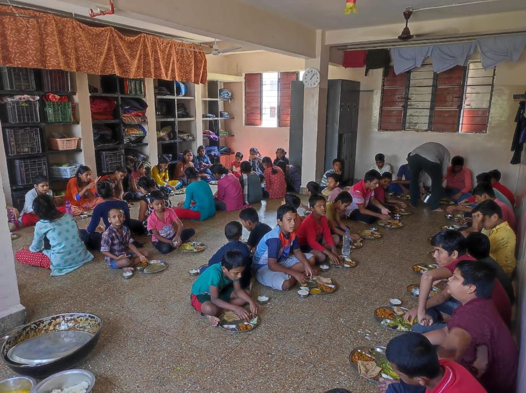 WTi Cabs tweet media