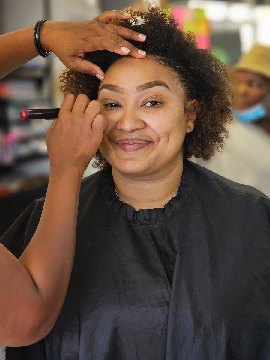 Did <a href="/Khaya_dladla/">Khaya Dladla</a> take the most epic picture? Like and share this post to vote for him AND TO WIN and tell us what resolution the Galaxy S23 Series camera is? <a href="/SamsungMobileSA/">Samsung Mobile SA</a> #ShareTheEpic #GalaxyS23