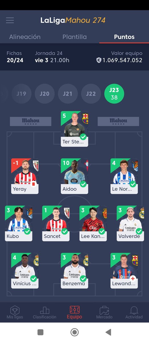 MessiFRK's tweet photo. @JoseCarrasco_98 Tengo una buena sacada y una buena cagada te dejo ambas ... https://t.co/p0DfYQxzmr