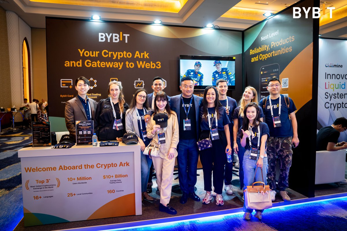 Bybit_Official's tweet photo. #ICYMI #Bybit's CEO and Co-founder @benbybit was at the panel of #Blockchain Life 2023 in Dubai.
Read more about his pointers during the panel in the recap here: https://t.co/ivxOFubT8G
#NextLevelMeetUp #NextLevelExploration #TheCryptoArk https://t.co/dLURA84Tn0