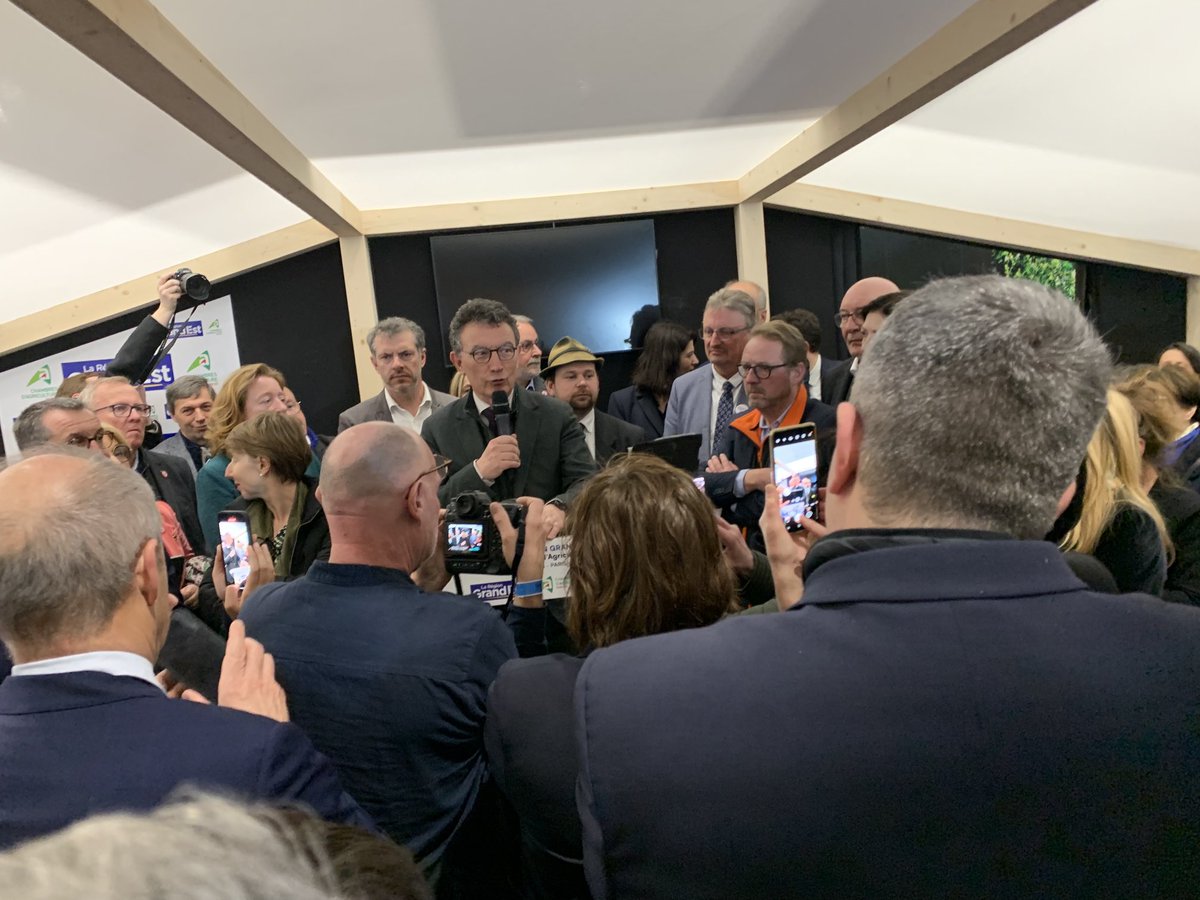 planet A® (@i_planet_a) on Twitter photo Allocution du Président <a href="/Franck_LEROY_/">Franck LEROY</a> #SIA2023 « si l’agriculture est un marqueur fort de notre région, elle est aussi au cœur de notre développement économique » Allocution du Président <a href="/Franck_LEROY_/">Franck LEROY</a> #SIA2023 « si l’agriculture est un marqueur fort de notre région, elle est aussi au cœur de notre développement économique »
