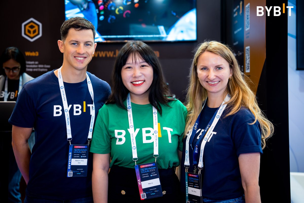 Bybit_Official's tweet photo. #ICYMI #Bybit's CEO and Co-founder @benbybit was at the panel of #Blockchain Life 2023 in Dubai.
Read more about his pointers during the panel in the recap here: https://t.co/ivxOFubT8G
#NextLevelMeetUp #NextLevelExploration #TheCryptoArk https://t.co/dLURA84Tn0