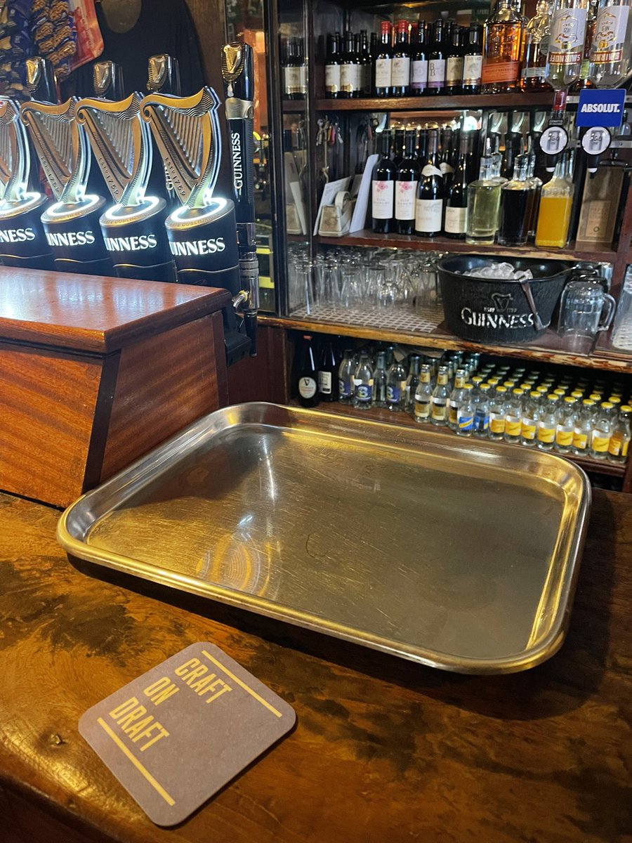 Mulligans6's tweet image. This tray (1of3) which my dad bought in the late 60s from a butcher was robbed on Sunday night. Please can you return it. It’s of no value,but has a bit of history to it. Regards Gary.