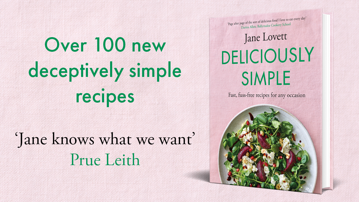headlinepg's tweet image. Flash in the pan suppers to recipes where the oven does all the work, speedy sides, quick nibbles and easy drinks - all recipes that you’ll love in #DeliciouslySimple out next month! 
geni.us/DeliciouslySim…