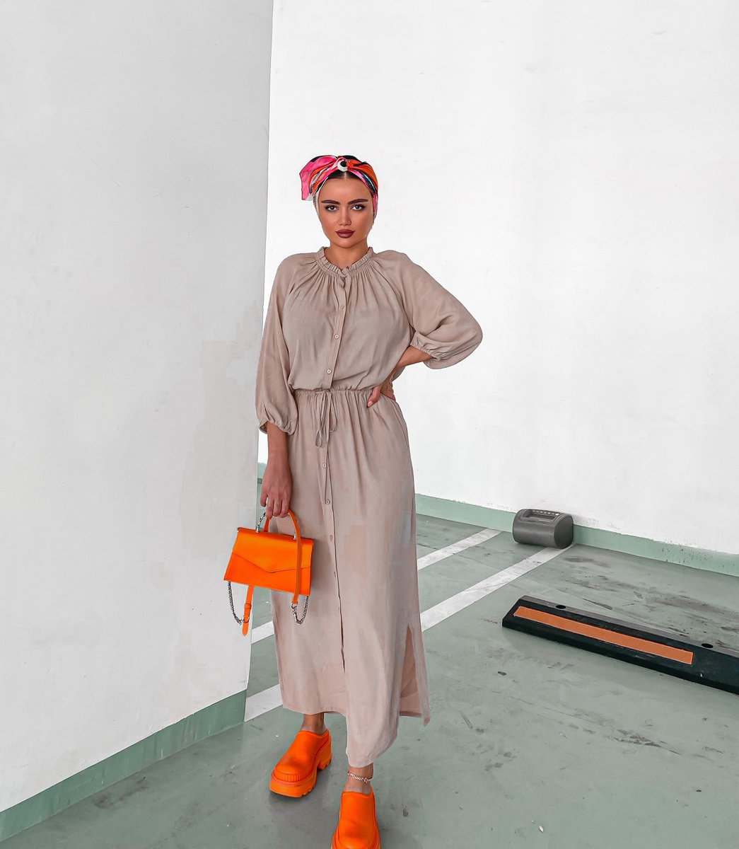 styli_official's tweet photo. البرتقالي يقدر يقلب إطلالتك بشكل غريب 🧡
Code💸خصم: SOCIAL10
🔎 7004050602
#STYLI #saudiarabia #saudistyle #ksafashion
#uaefashion #dresses
ستايل# #ستايلي #السعودية #الامارات #تشكيلة_جديدة #مرة_ستايلي #ترند #فاشن #فستان #فساتين#أناقة #عصرية #انوثة #موضة https://t.co/pLQtfnwGHV