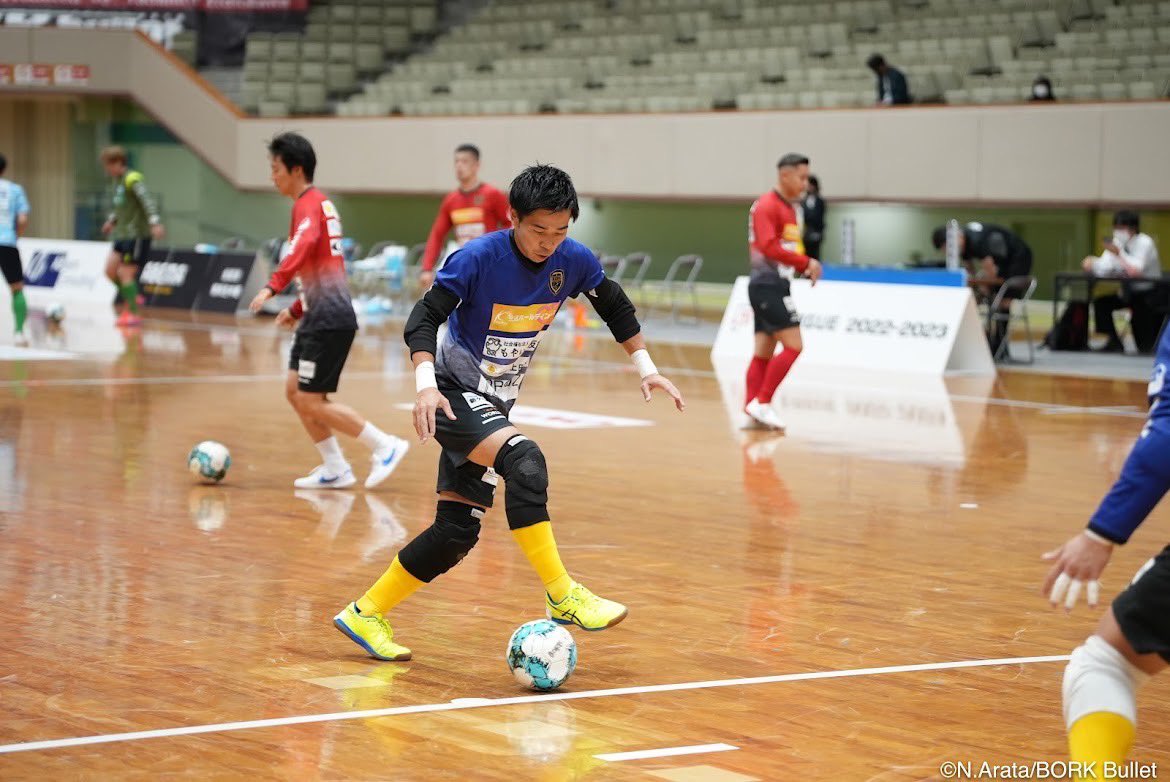 bork_kitakyushu's tweet photo. 【退団のお知らせ】

この度、齋藤遼汰 選手が退団することとなりましたのでご報告させて頂きます。
https://t.co/VxNzqDgD4j
 
#ボルクバレット北九州
#齋藤遼汰 https://t.co/B0Rov5Ovz2