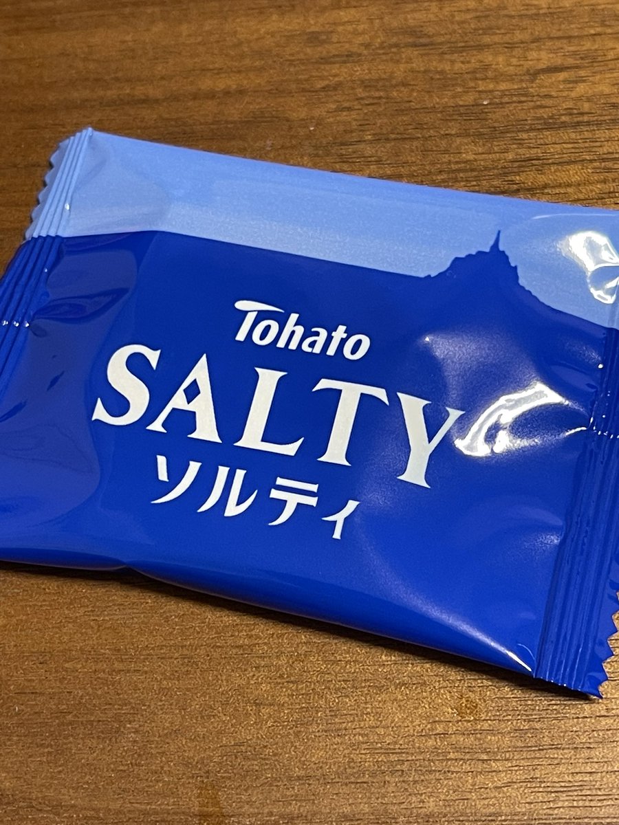 yui_dosanko's tweet photo. なにこれうま!
口の中でふわっとほどけたあと
ほんのり塩がバター風味を引き立てる
リピ確定
#SOLTY
#ソルティ
#クッキー
#バター
#発酵バター https://t.co/WaCrndOC3b