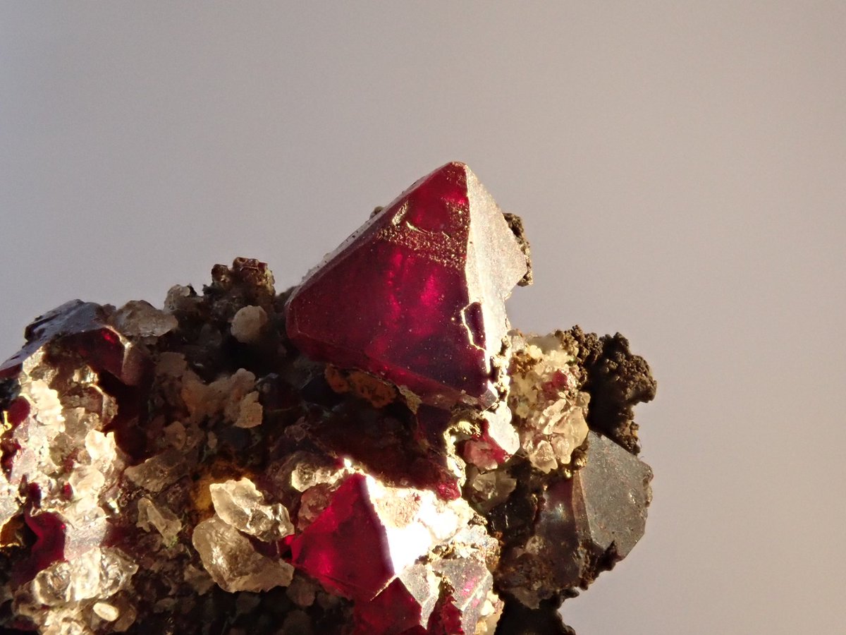 Bump_cloud's tweet image. 赤銅鉱が不足してる、って健康診断で言われました()