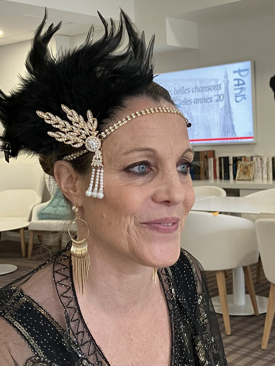 Thème du mois de février : les années folles.
De belles décorations pour le repas à thème et de magnifiques déguisements à <a href="/SenMordelles35/">Senioriales Mordelles</a> 
<a href="/senioriales/">Senioriales</a>
#senioriales